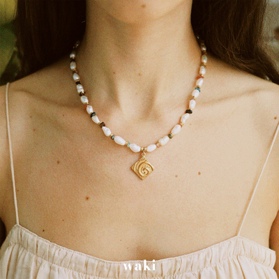waki 巴洛克旋涡 Baroque Swirl 天然珍珠吊坠手工串珠项链