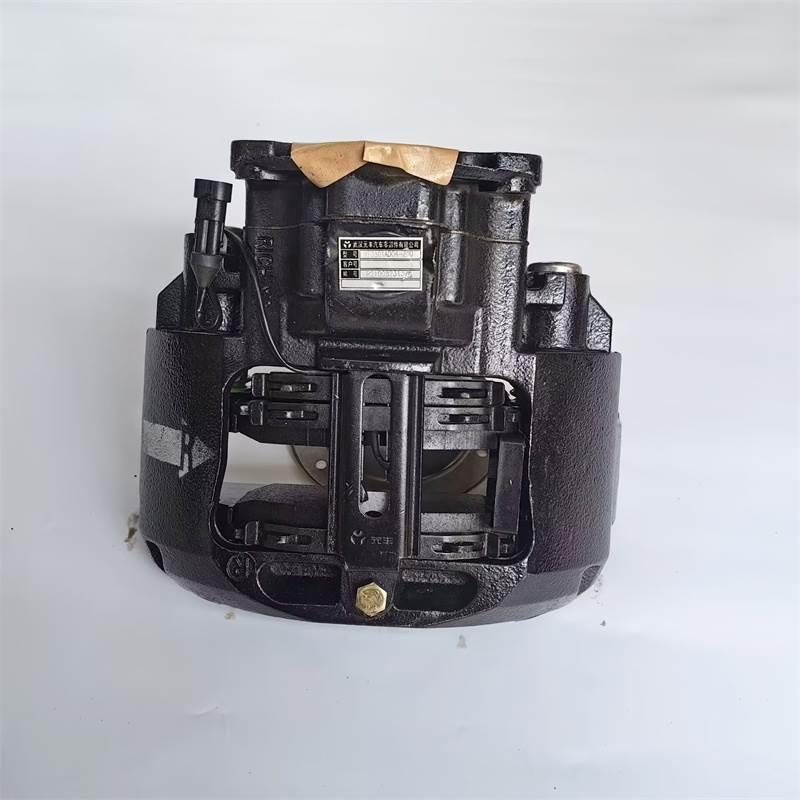 原厂超龙云汽客车莲花楚风校车碟刹刹车卡钳总 制动器总成