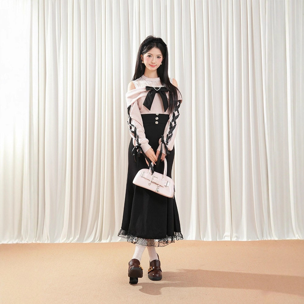 日系千金风蕾丝拼接露肩连衣裙女甜美假两件收腰鱼尾裙设计感