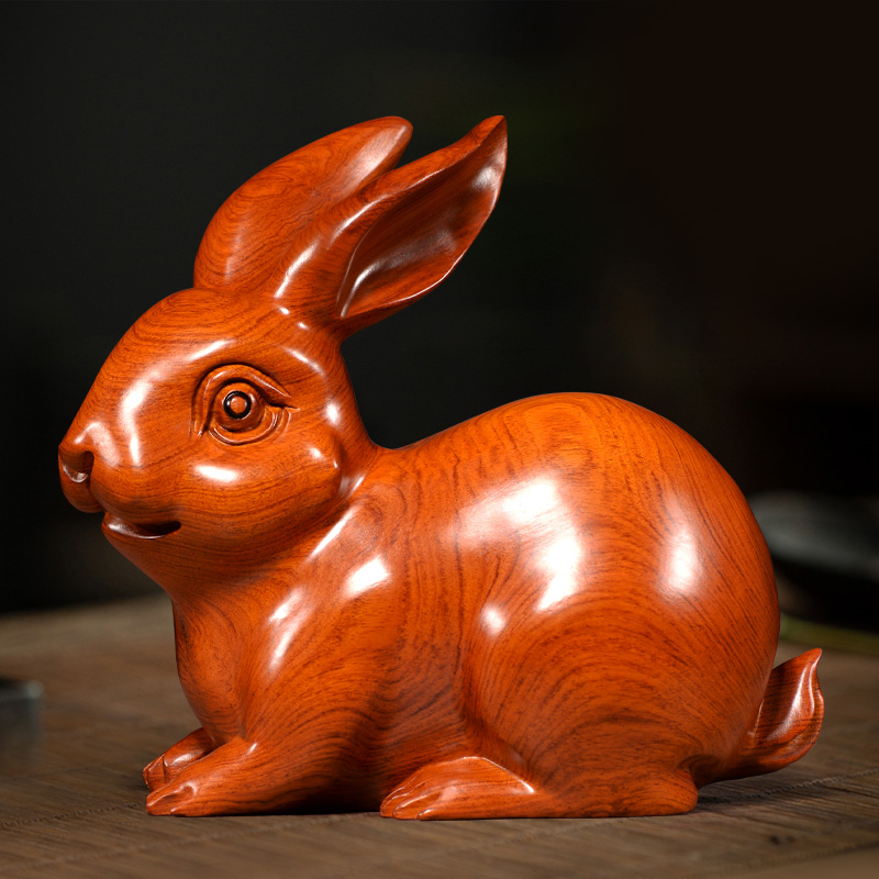 花梨木雕刻福财兔子摆件创意可爱实木质客厅十二生肖兔红木工艺品