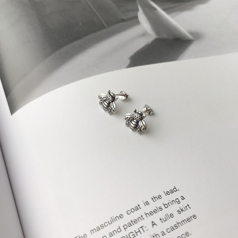 法国cherry kittys925银 mini个性气质复古做旧蜜蜂耳钉 简约潮流