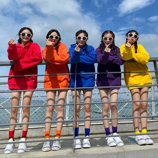 卫衣连帽彩色外套拍照女团体糖果纯色姐妹旅游情侣班服宽松闺蜜装