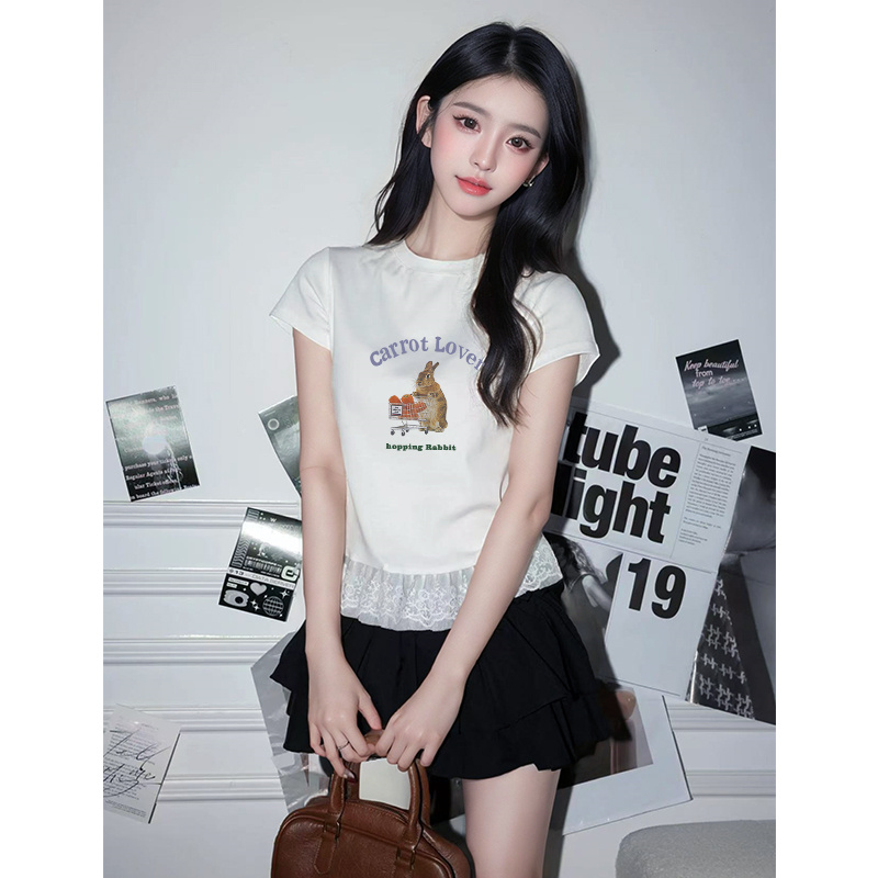 下摆拼接蕾丝花边短袖t恤女2025新款夏季小众设计感修身短款上衣