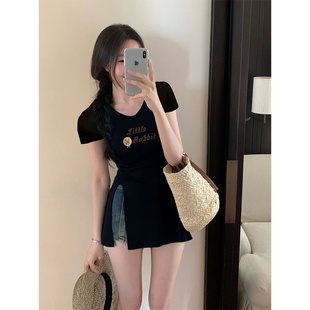 胖mm显瘦遮肉中长款 印花t恤女夏季 v领收腰上衣 黑色正肩短袖 大码