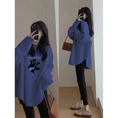 中长款遮屁股打底衫女春秋大版长袖T恤磨毛卫衣搭配鲨鱼裤的上衣