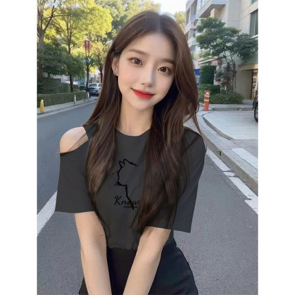 灰色短袖t恤女2025新款夏季时尚洋气时髦高腰露肩小个子短款上衣