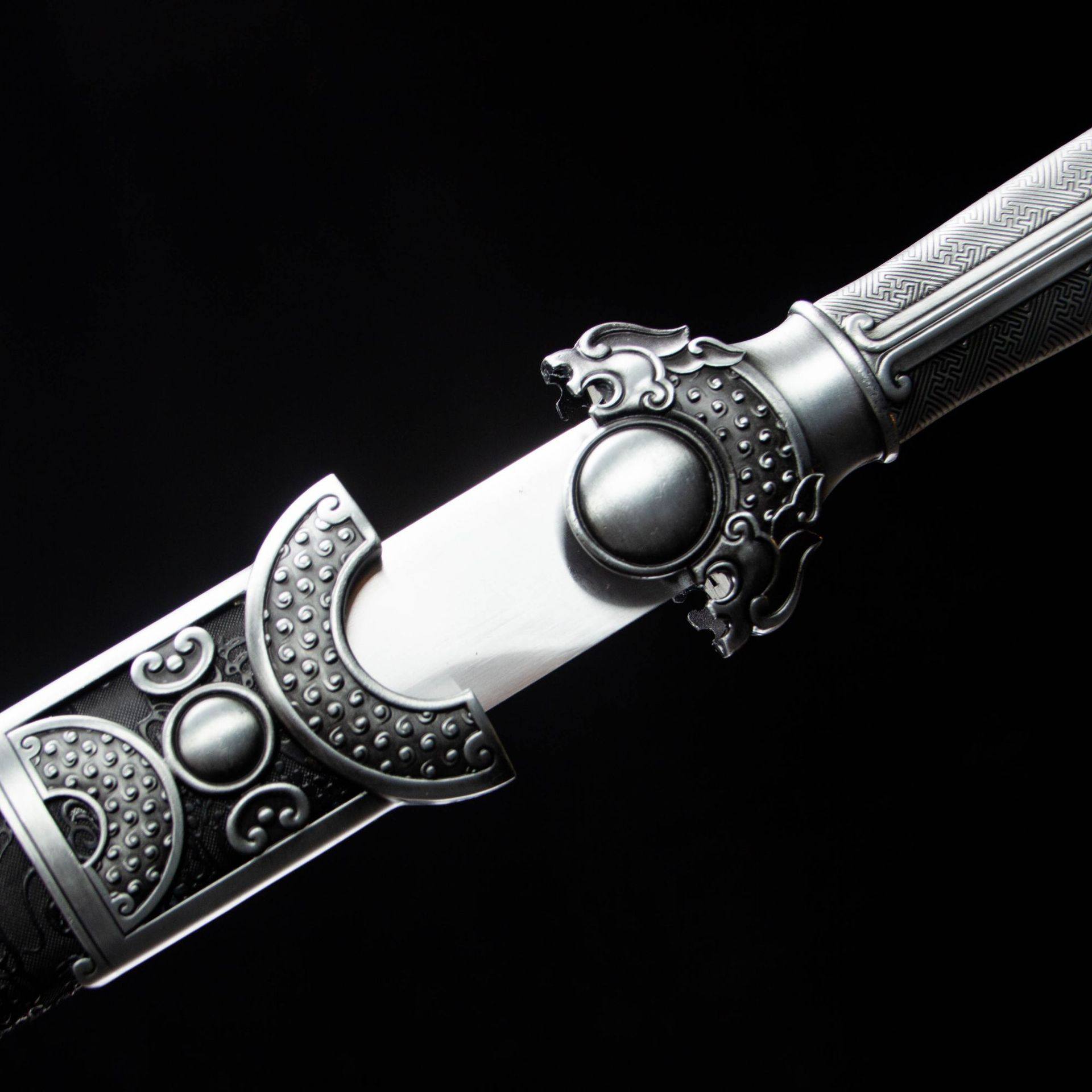 龙泉市刀剑手工锻打一体唐横刀环手冷兵器绣春刀传统硬宝剑未开刃,金属材料及制品,其他金属制品,淘宝优惠券,粉丝福利购,淘宝优惠卷