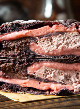 杏柠果新红酒黑巧桑葚莓果糯叽叽恰巴塔手作欧包健康代餐面包