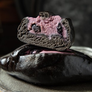 杏柠果新黑金葡萄莓果奶酪手工碱水欧包健康代餐早餐健身下午茶