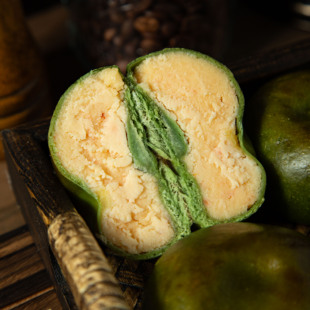 杏柠果新薄皮西柚凤梨奶酥碱水手作欧包面包健身营养甜品点心早餐