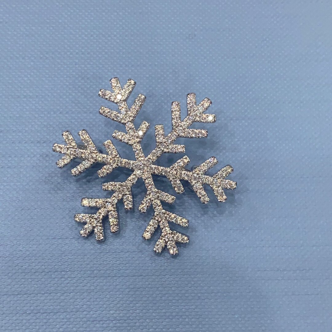 [马杨同款]晓雪胸针气质轻奢优雅晚宴璀璨徽章别针礼物