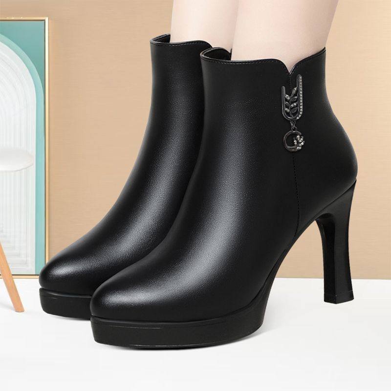 2025新款舒适耐磨保暖女靴中年防水台走秀皮靴气质防滑细跟棉靴子,女鞋,时装靴,淘宝优惠券,粉丝福利购,淘宝优惠卷