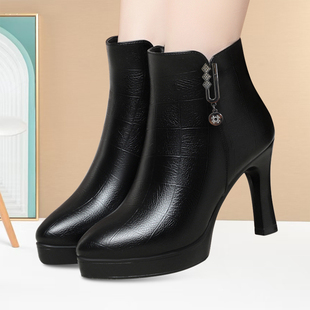 2025专业旗袍模特走秀靴冬季加绒保暖厚底短筒靴气质耐磨细跟皮靴