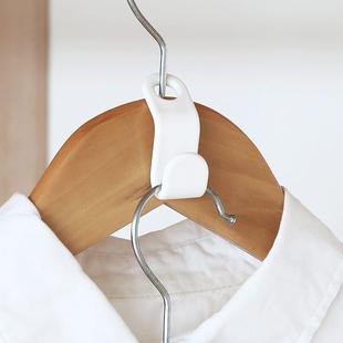 可叠加衣架连接挂钩多功能可叠加衣服钩子家用衣柜收纳空间挂衣架