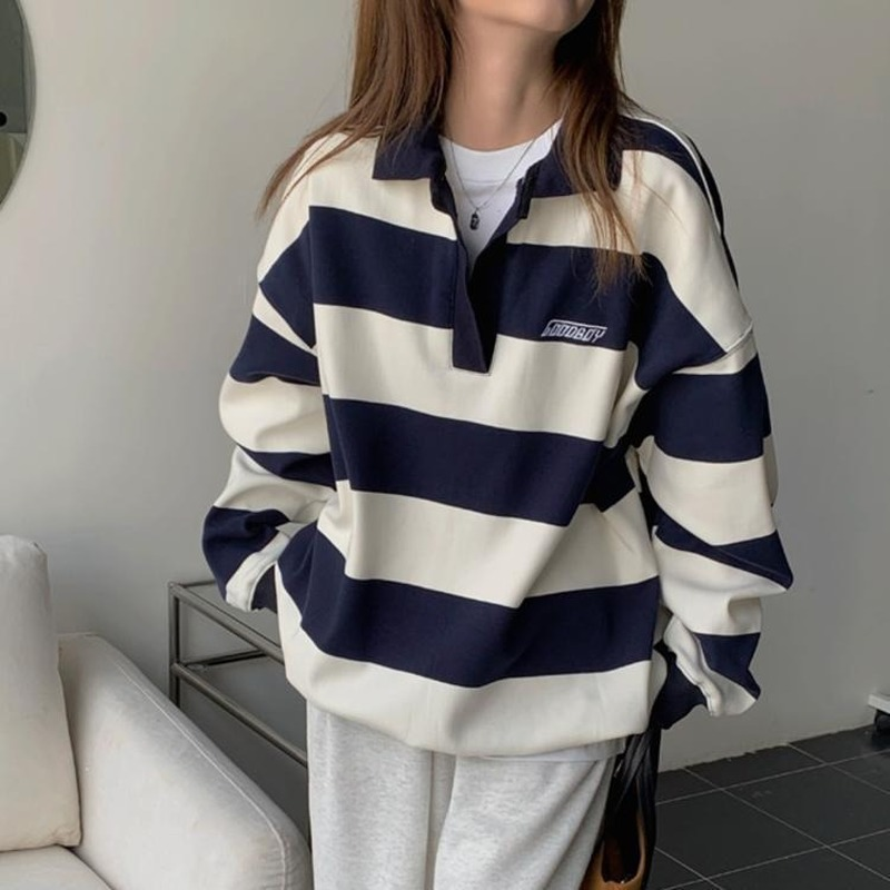 V-neck pullover street hoodie for womenV领套头衫街头连帽衫