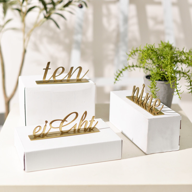 桌面立体字logo立牌定制 不锈钢立式标牌台牌 金属名牌标志提示牌