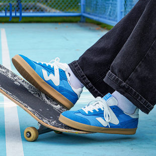 顽刻官方蓝白拼色翻毛皮W系列拼接生胶底复古男女国潮德训滑板鞋
