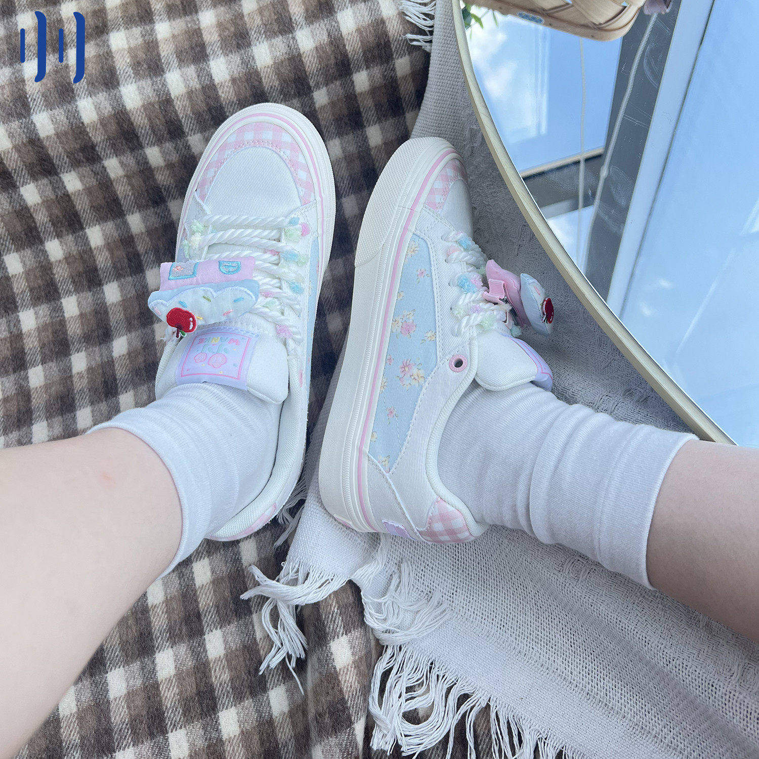 顽刻官方布露比配色秋季校园风W系列低帮男女国潮滑板鞋