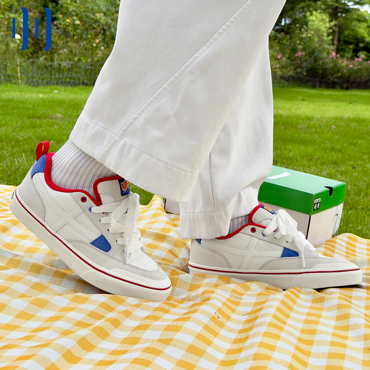 顽刻官方白蓝红拼色校园风翻毛皮帆布拼接男女国潮滑板鞋