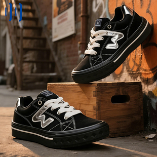 顽刻官方贝果黑银撞色拼接BAKE春季 休闲低帮W软底男女面包板鞋