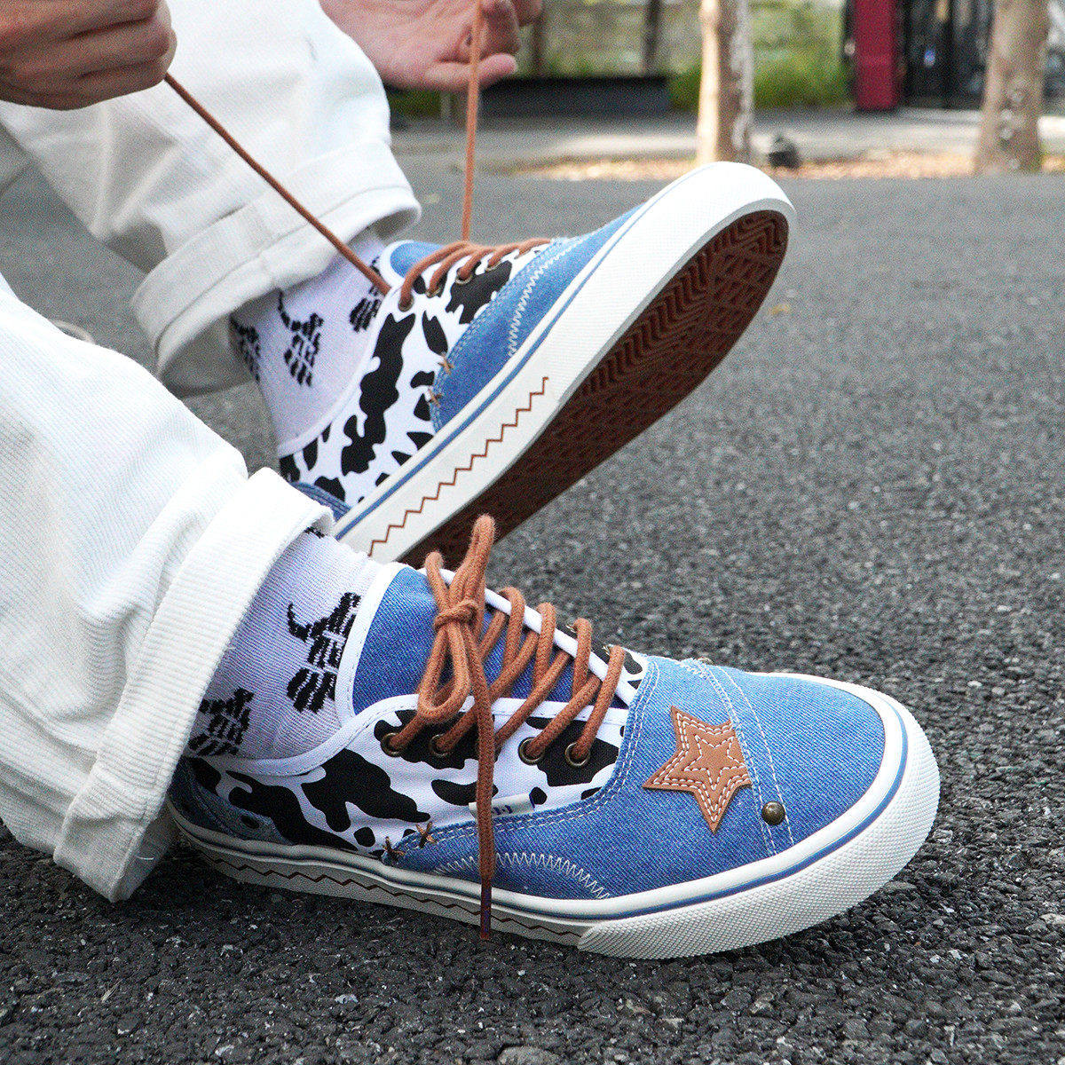 顽刻官方牛仔奶牛黑白条纹帆布拼接夏季男女休闲滑板鞋