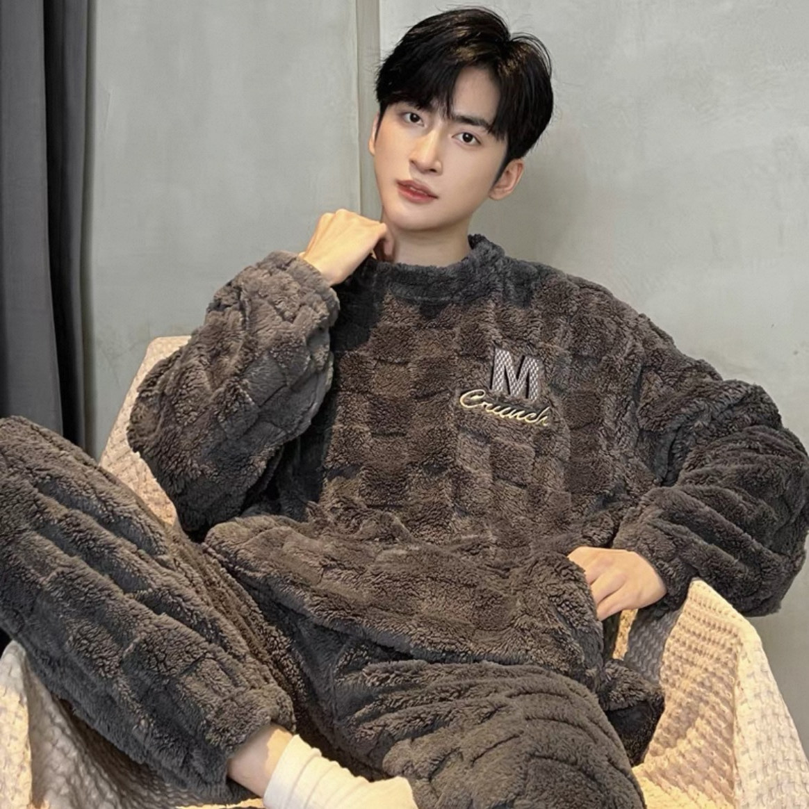 2025新款珊瑚绒睡衣男冬季加厚保暖大码法兰绒套装斑马条纹家居服