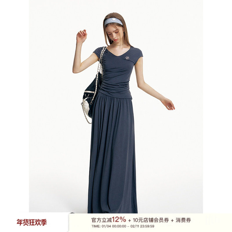 Liilou  松弛感收腰v领短袖T恤松紧腰A字垂感长半裙,女装/女士精品,时尚套装,淘宝优惠券,粉丝福利购,淘宝优惠卷