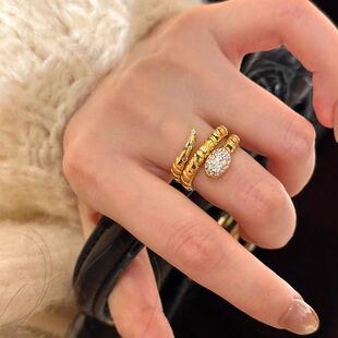 新款中古爆闪满钻缠绕蛇头灵蛇戒指复古本命年多圈金色食指戒