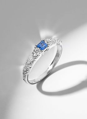 新款时尚正方形蓝色锆石戒指女轻