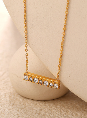 新款单排钻项坠一字型吊坠项链轻