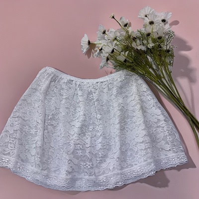 纯棉蕾丝小屁帘打底裙