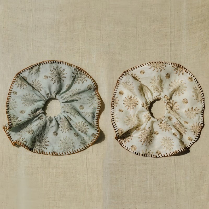 时尚复古波澜发圈发饰头花小众百搭氛围感大肠发绳,饰品/流行首饰/时尚饰品新,发饰,淘宝优惠券,粉丝福利购,淘宝优惠卷