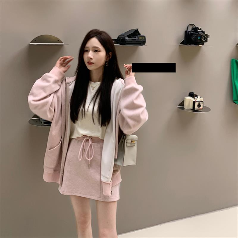 金蘑菇菇高定设计师款卫衣套装慵懒显瘦上衣半裙