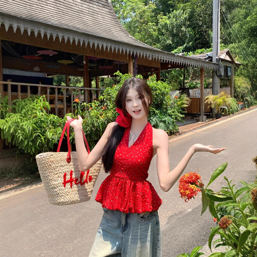 小个子甜辣妹风无袖V领挂脖碎花背心夏季修身显瘦红色露背上衣