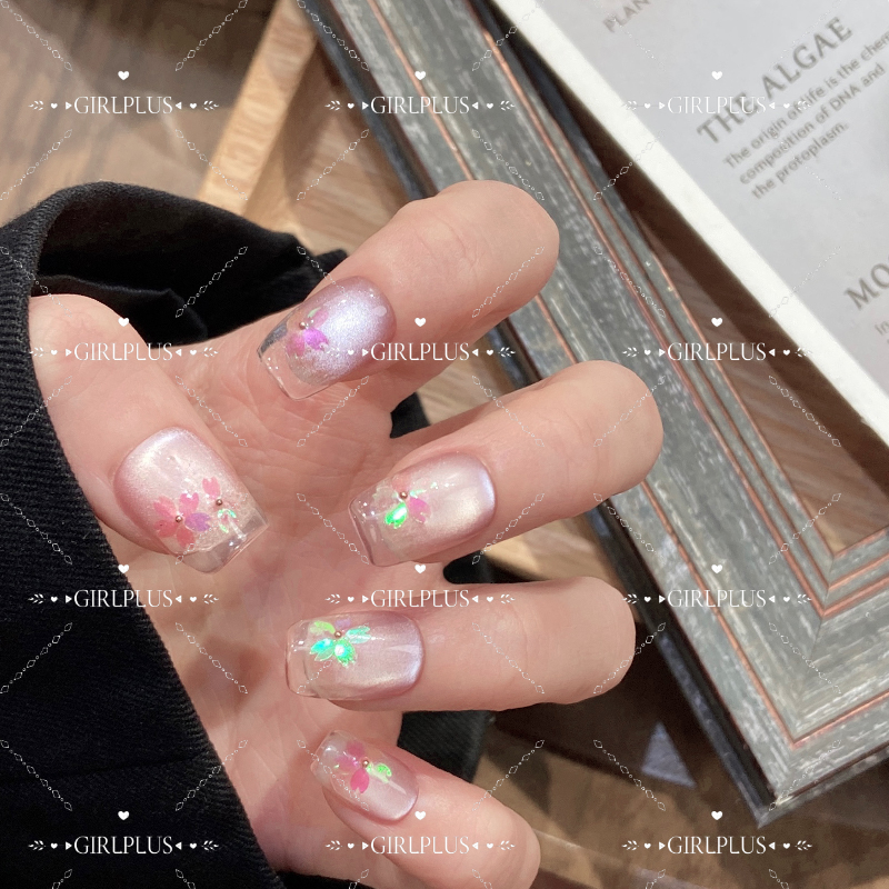 GIRLPLUS极光樱花新款冰透猫眼