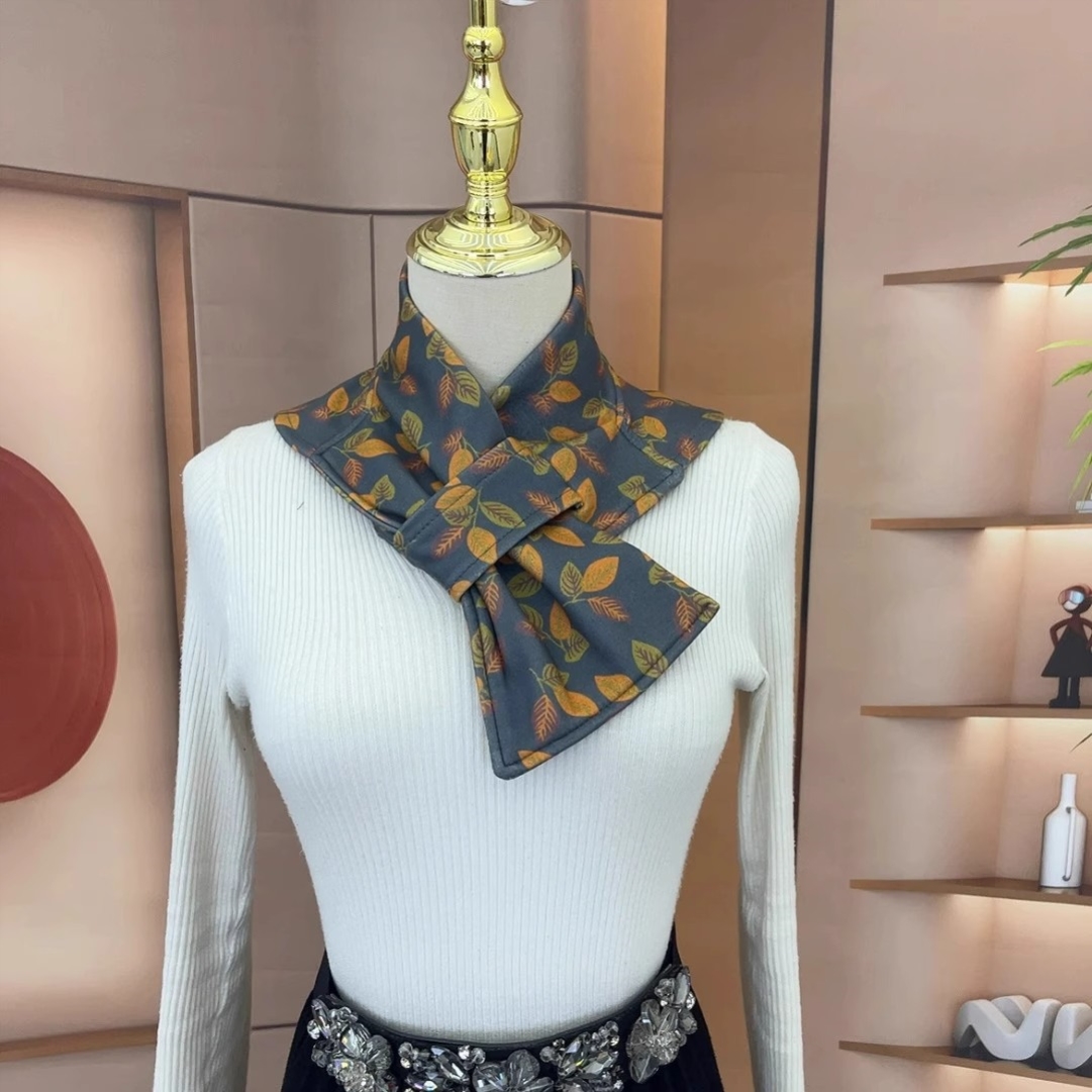 新款德绒带兜护颈围脖防寒百搭脖套防风保暖围巾护颈秋冬保暖神器