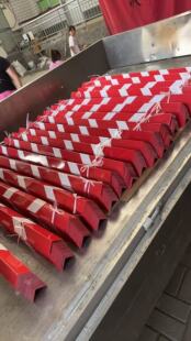 防撞条pvc塑料红白护角条三角警示反光条车库墙角保护条