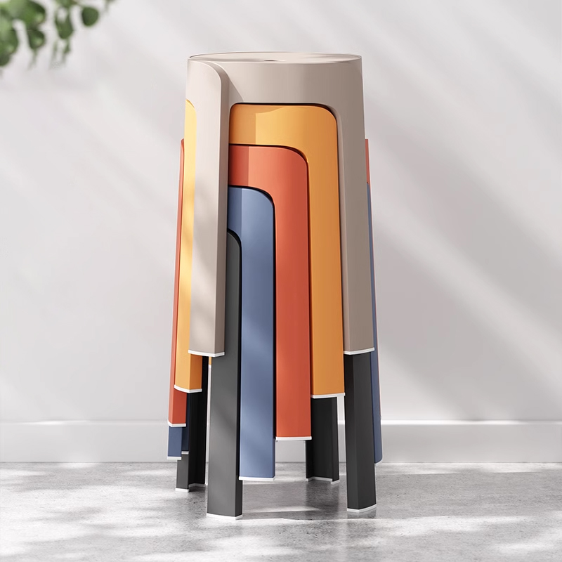 塑料椅子加厚家用现代简约可叠放摞叠久坐舒服椅子2024新款餐桌椅