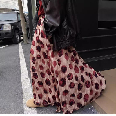 波点褶皱大摆显瘦半身裙
