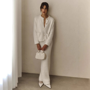 half length skirt Plush 半身长裙套装 sleeved set毛绒长袖 long