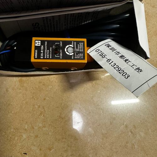 议价传感器E3S-R1B4E3SR1B4E3SR1B4e3s-r1b4e3sr1b4E3S-R11