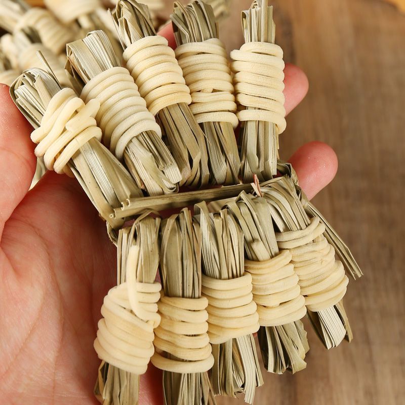 灯芯草儿童清火龙须草煲汤泡水喝中药小孩子煲汤材料虎须草