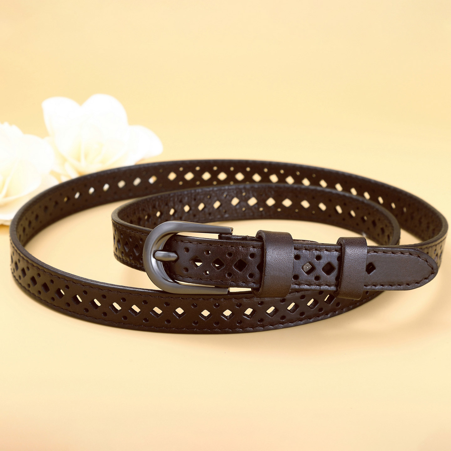 女士皮带头层牛皮镂空真皮细腰带休闲百搭复古简约搭配裙子牛仔裤