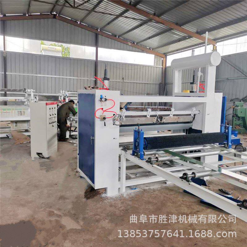 雪弗板实芯墙板平贴机 铝蜂窝板复合机 家装木饰面板涂胶贴面机