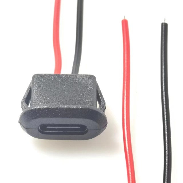 TYPE C2P防水母座刮胡刀咖啡机电动牙刷L110mm