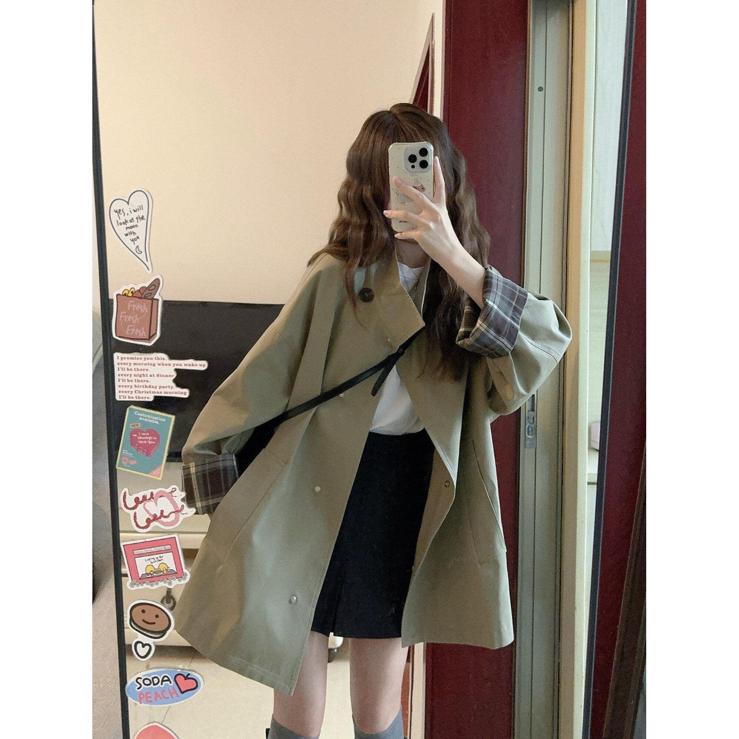 卡其色短款风衣外套女202