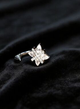 雪花款锆石爆闪女时尚高级感唇环手指环奢华配饰