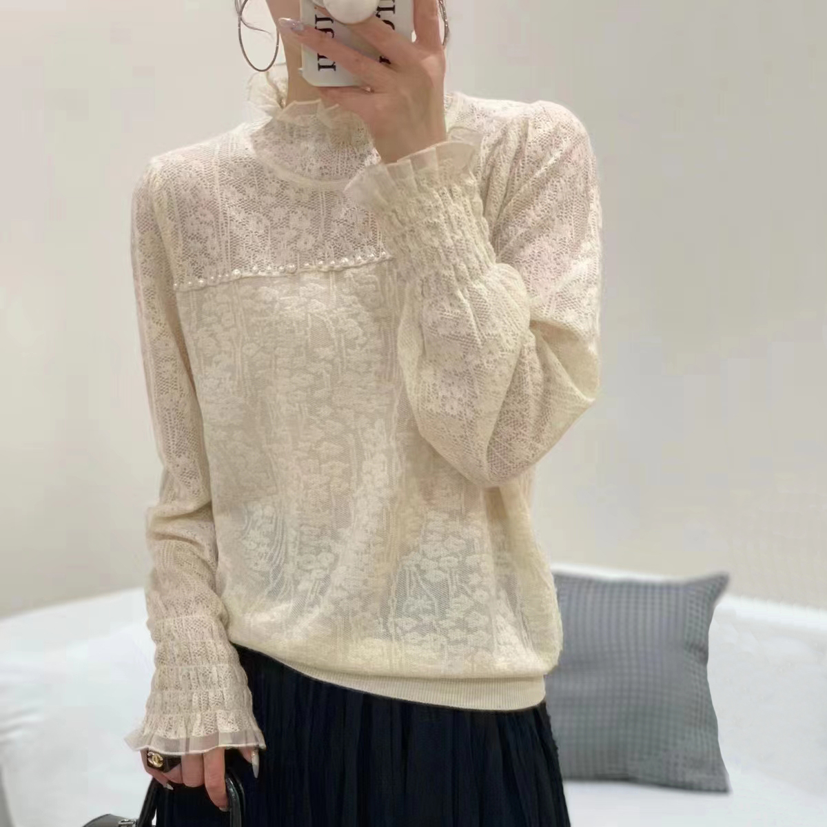 半高领蕾丝打底衫女长袖2023春秋季新款时尚洋气钉珠内搭针织上衣