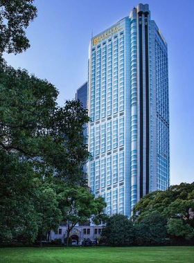 上海静安昆仑大酒店行政豪华大床房1晚乐欣出行套餐