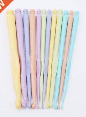 Creative Plastic Crochet Hooks Kit Knitting Needles